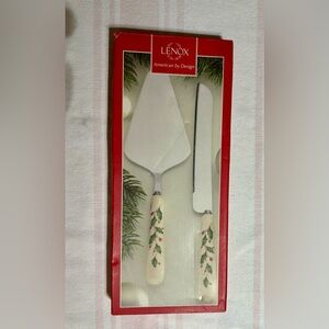 Lenox Holiday serving set - Holly